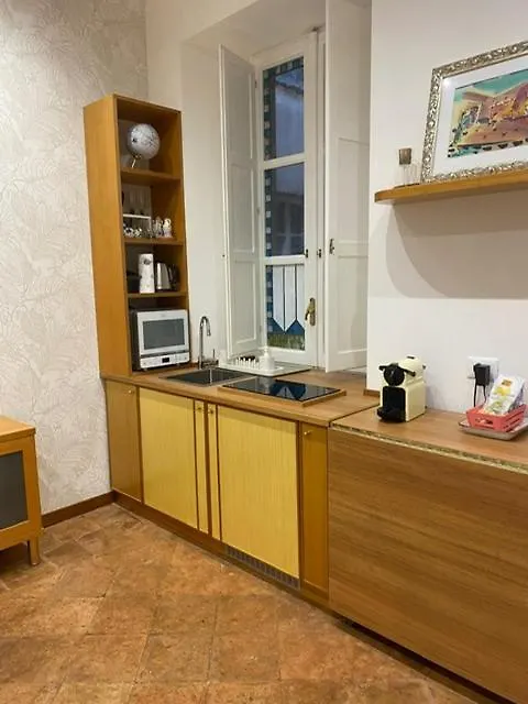 Carrozze Apartment Rome Italy
